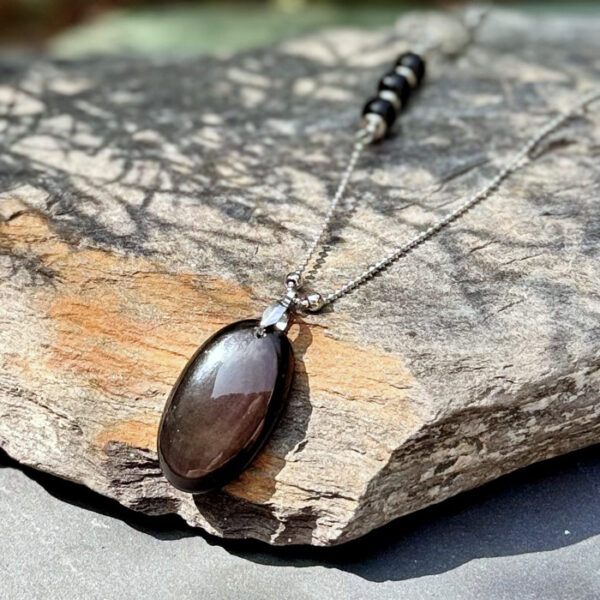 collier obsidienne belle de lune