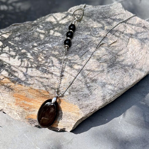 collier obsidienne belle de lune