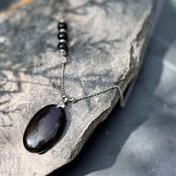 collier obsidienne belle de lune