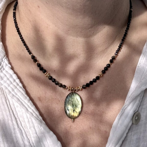 collier labradorite femme belle de lune