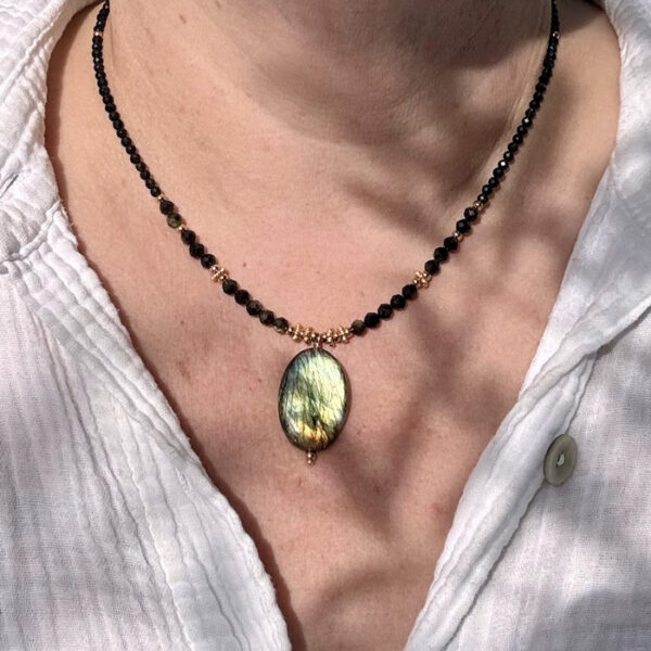 collier labradorite femme belle de lune