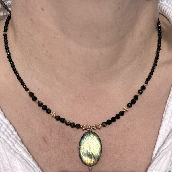 collier labradorite femme belle de lune