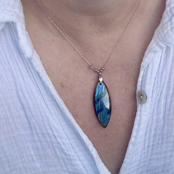 collier labradorite femme belle de lune