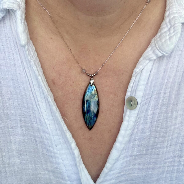 collier labradorite femme belle de lune