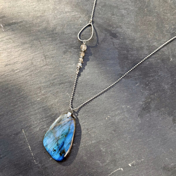 collier labradorite femme belle de lune