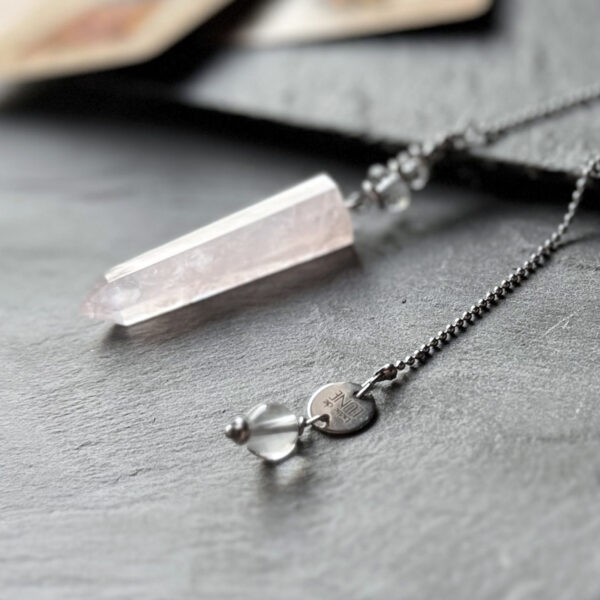 pendule divinatoire quartz rose belle lune