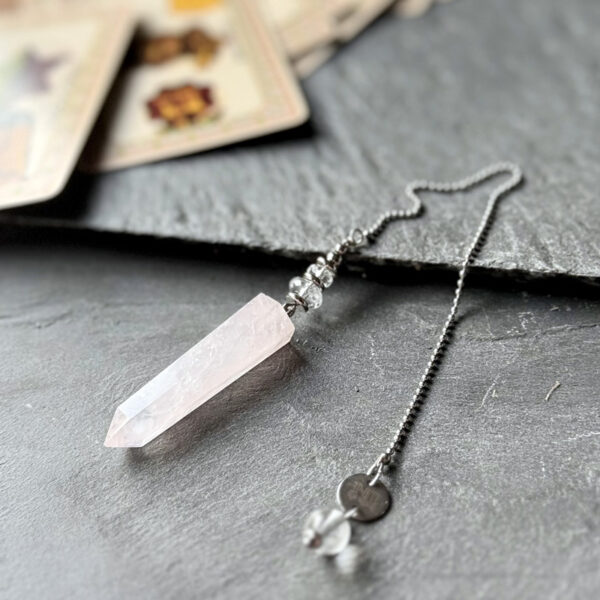 pendule divinatoire quartz rose belle lune